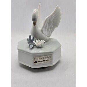 Otagiri White Swan Lillies Porcelain Music Box "Somewhere Over the Rainbow"